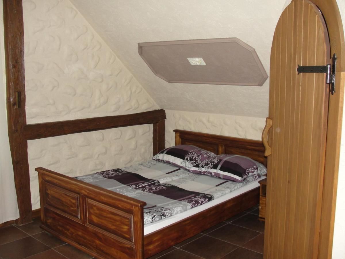Отели типа «постель и завтрак» Pokoje i domki Saraceńska Chata Стегна-31