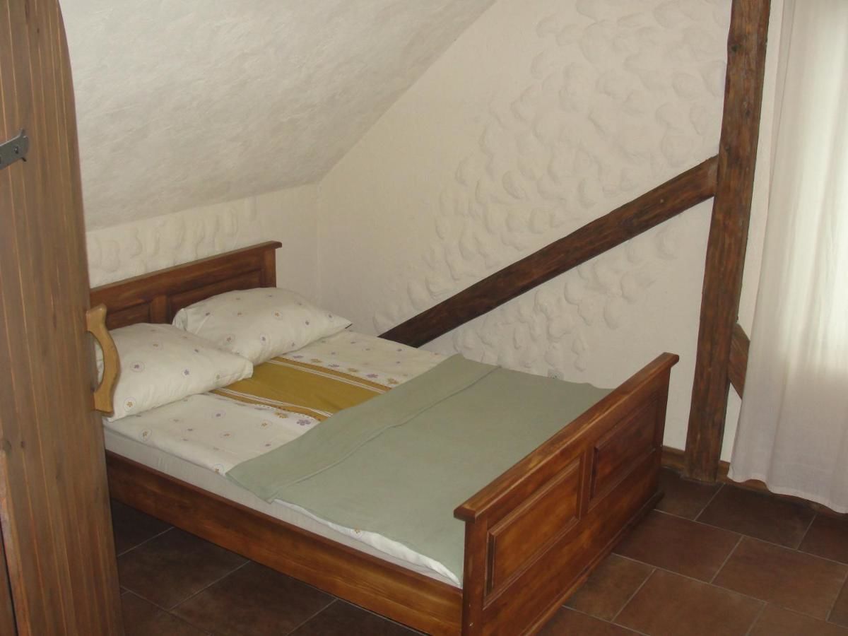 Отели типа «постель и завтрак» Pokoje i domki Saraceńska Chata Стегна-48